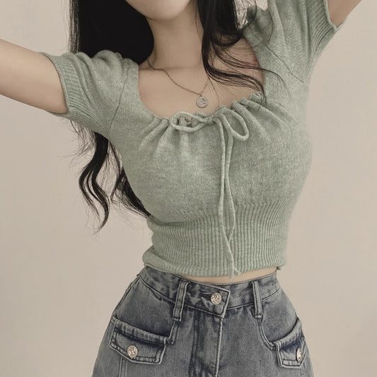 クロップド ニット Tシャツ レディース 韓国 ファッション リボン ショート丈 デコルテ 半袖カットソー