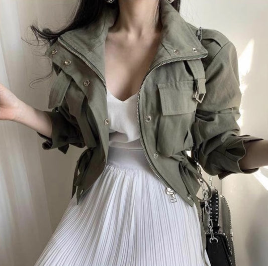 クロップド ブルゾン レディース 韓国 ファッション 春 ジップ ベルト付 ミリタリー ショート ジャケット ポケット ブラック カーキ