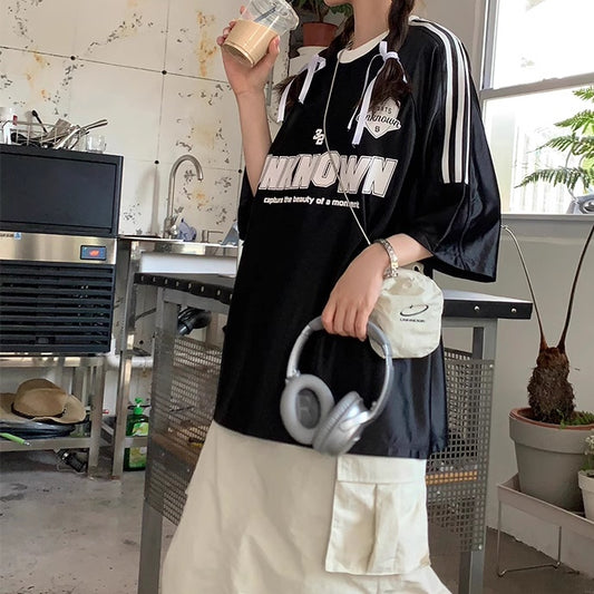 ナイロン ライン Tシャツ レディース 韓国 ファッション 半袖 袖ライン ロゴ プリント オーバーサイズ スポーツTシャツ