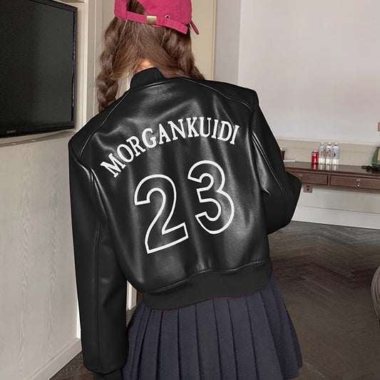 エコレザー ジャケット レディース 韓国 ファッション バックロゴ ノーカラー ブルゾン アウター