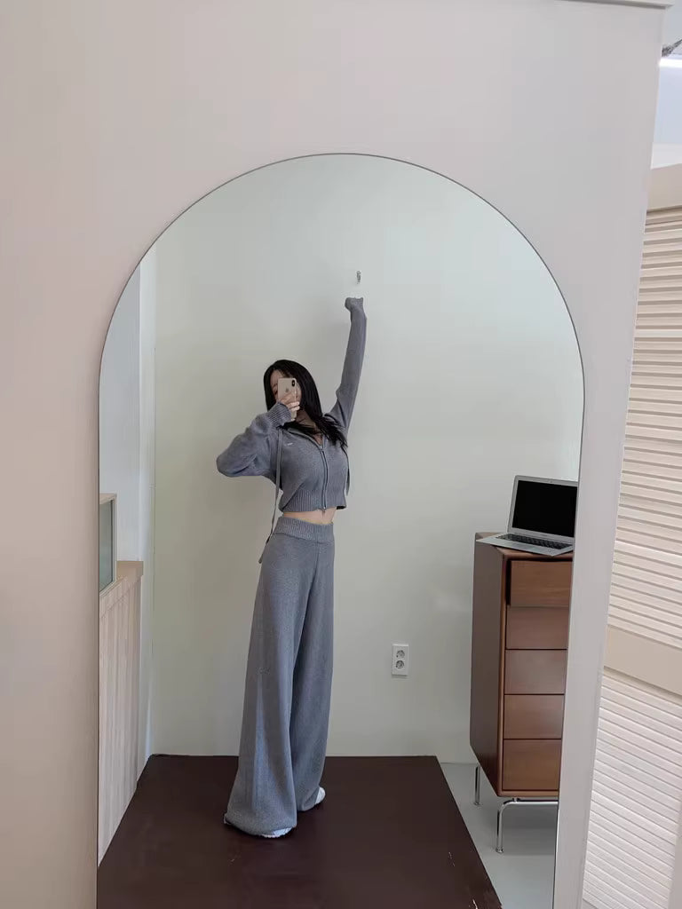 ニット セットアップ クロップド パーカー ワイドパンツ 韓国 ファッション 上下セット ショート丈 フード付きニット