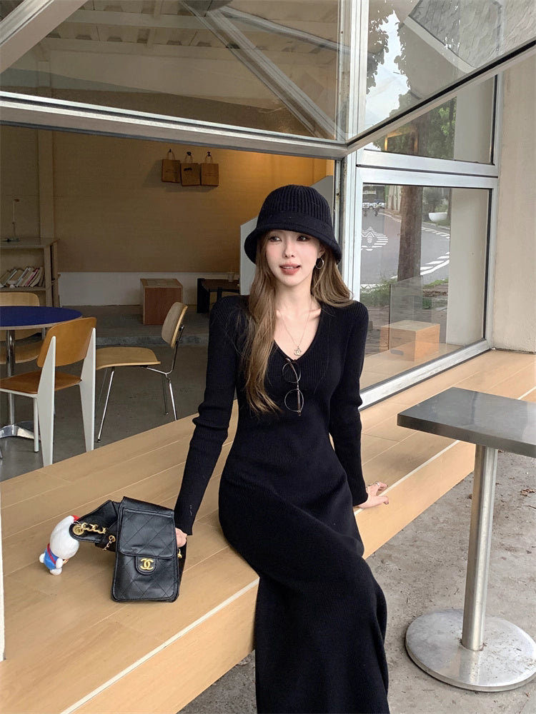 ニット ロングワンピース レディース 春 韓国 ファッション Uネック 細見え Aライン ロングワンピ