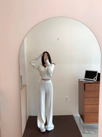 ニット セットアップ クロップド パーカー ワイドパンツ 韓国 ファッション 上下セット ショート丈 フード付きニット