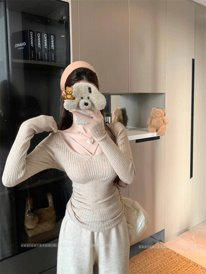 デコルテデザイン リブニット レディース 韓国 ファッション ストレッチ スリムフィット 長袖 ニットトップス