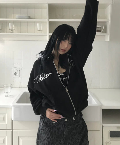 ビッグ ファーフード ロゴ パーカー レディース 韓国 ファッション ショート ジップパーカー 刺繍ロゴ フーディ