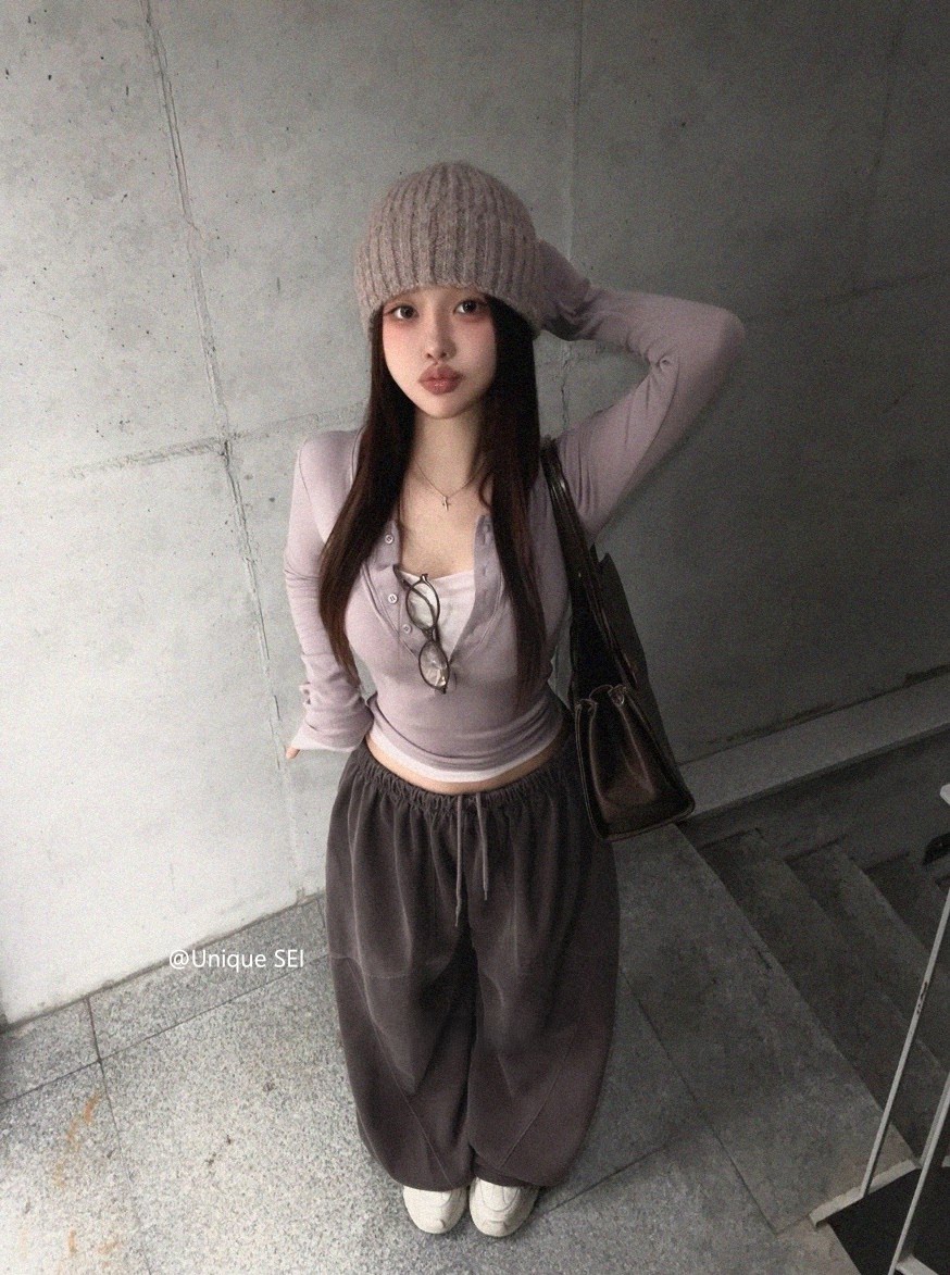 韓国ファッション ヘンリーネック シースルー レイヤード トップス長袖Tシャツ レディース  スリムフィット トップス Y2K グランジ カジュアル