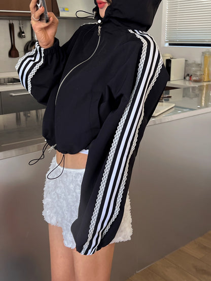 レース ライン ナイロンジャケット韓国 スポーティ ファッション フォード ショート丈 ドローコード 調整 ジャケット