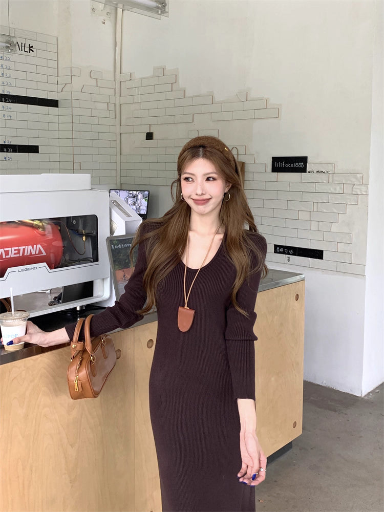 ニット ロングワンピース レディース 春 韓国 ファッション Uネック 細見え Aライン ロングワンピ