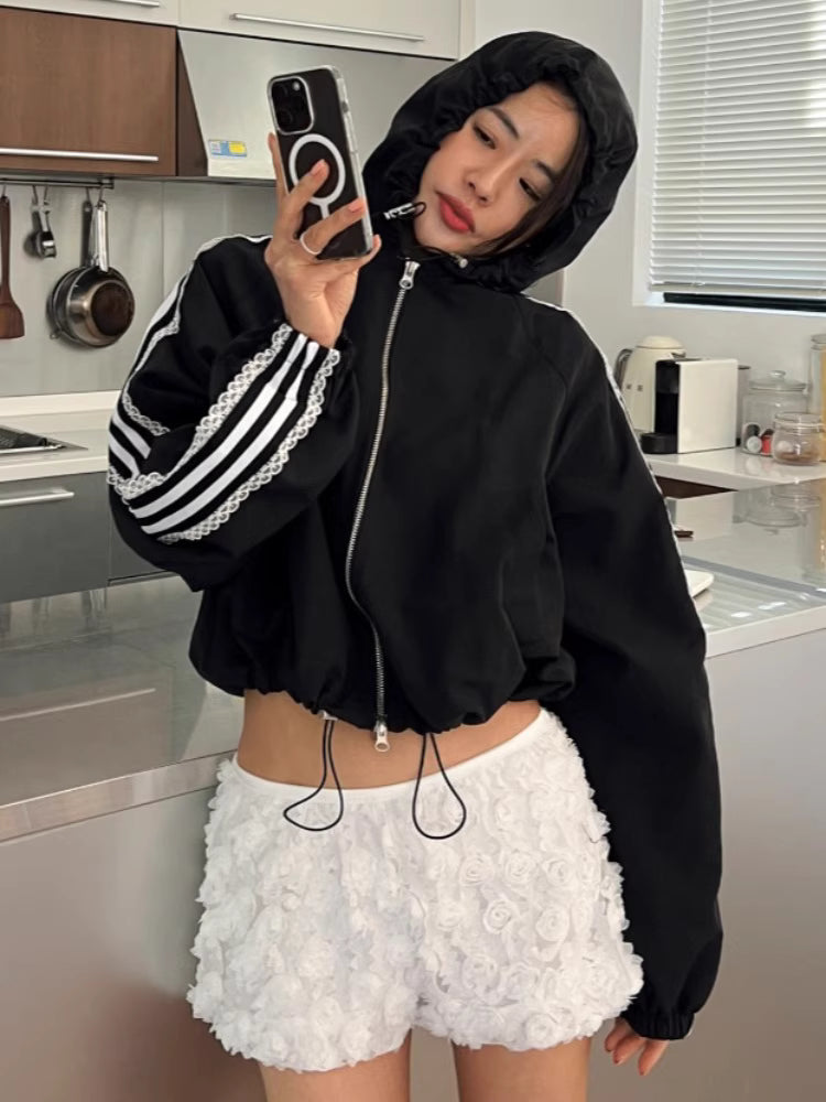 レース ライン ナイロンジャケット韓国 スポーティ ファッション フォード ショート丈 ドローコード 調整 ジャケット