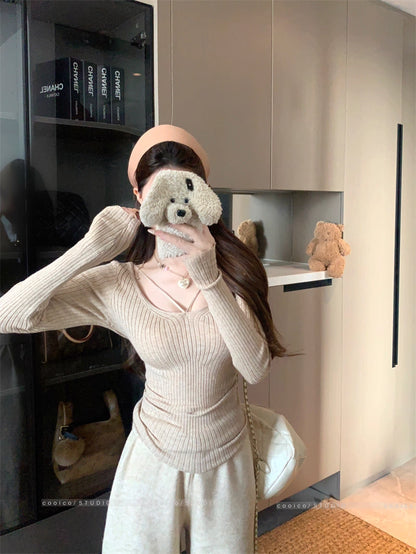 デコルテデザイン リブニット レディース 韓国 ファッション ストレッチ スリムフィット 長袖 ニットトップス