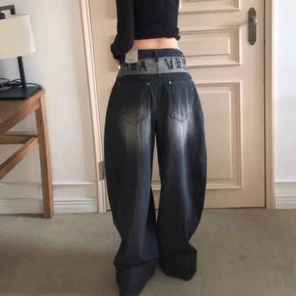 バックロゴ デニム パンツ レディース 韓国 ファッション バレルレッグ ジーンズ ロゴ バックロゴ ワイドパンツ カーブパンツ ブラックデニム アッシュデニム 黒デニム ヴィンテージ バルーン デニム