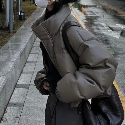 エコ レザーダウンジャケット クロップド レディース 韓国 ファッション ショート丈  PUレザー  中綿 ボリューム ジャケット