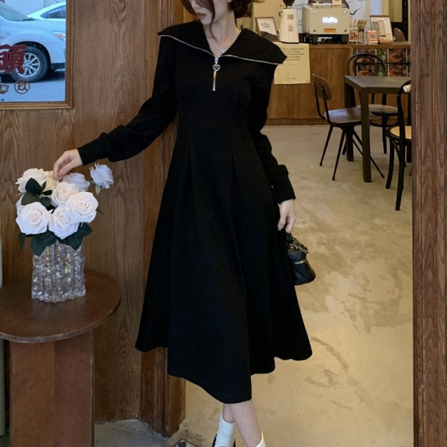 ハーフジップ フレア ワンピース  韓国 ファッション Aライン カットソー ハートチャーム ロングワンピース